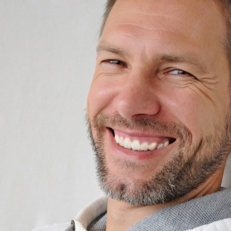 Implant-Procedure-1-1000x520@2x