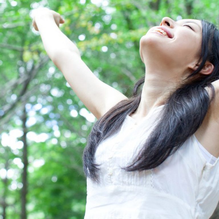 fresh-breath-in-the-forest-1-1000x520@2x