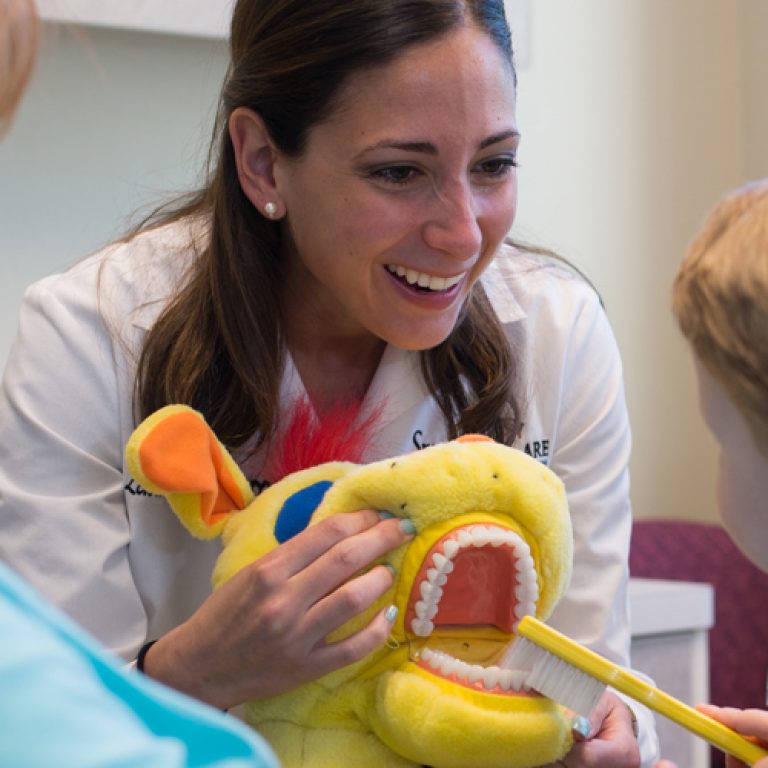 good-hygiene-and-dentistry-for-kids-1-694x520@2x